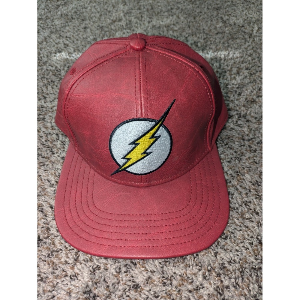 The Flash DC Comics Faux Leather Red Snapback‎ Cap DC Comics Superheroes 2019